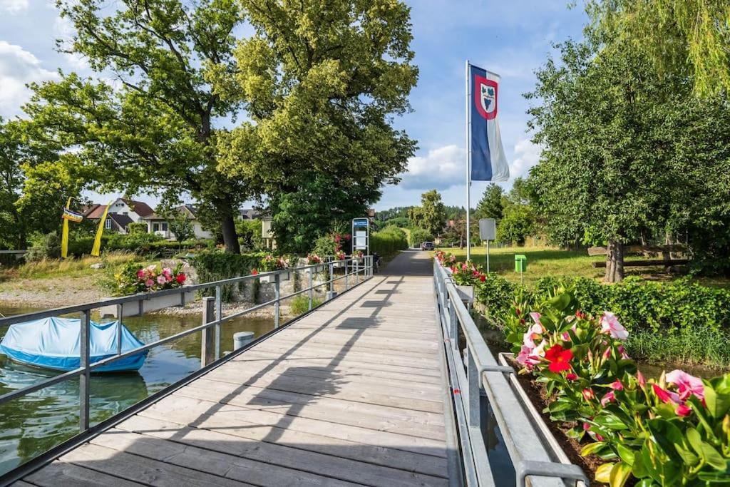 Luxury Apartment On The Rhein Busingen am Hochrhein Exterior photo